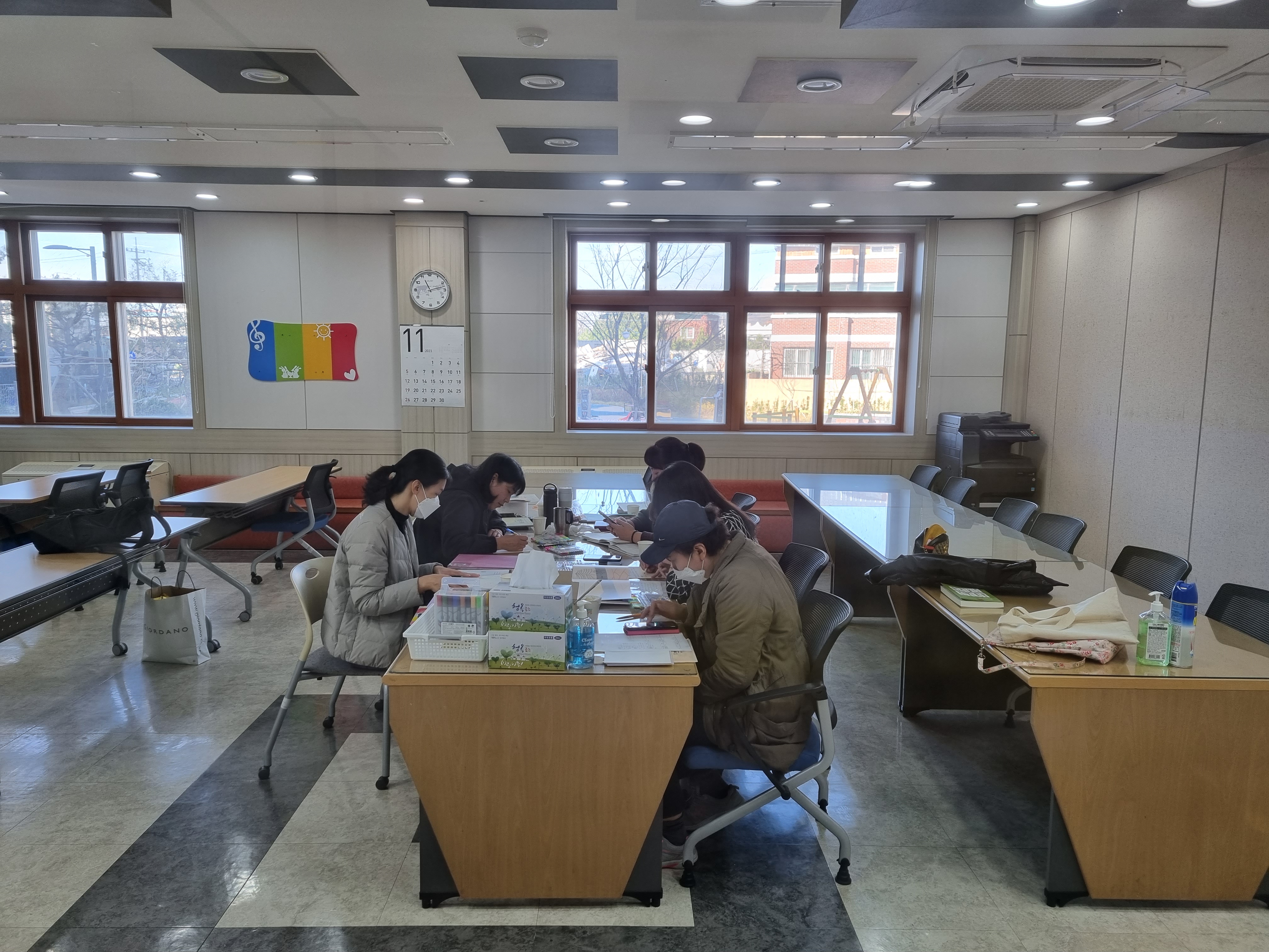 11월 [그림과글] 성인독서회