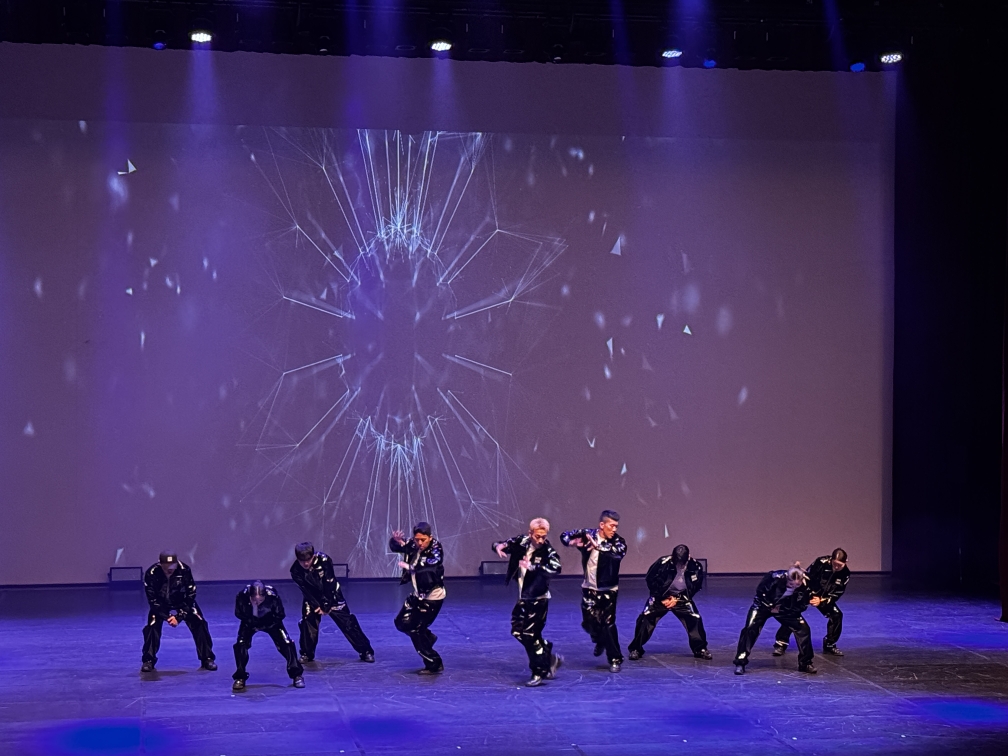 제10회 문화예술초청공연 '렛츠 겟 투게더' 개최