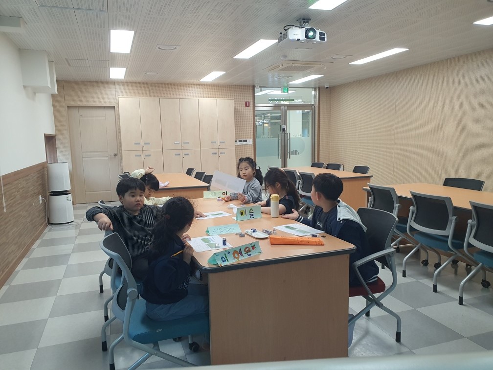 2025년 상반기 어린이독서회(가은이네 쓰고담음 독서회)