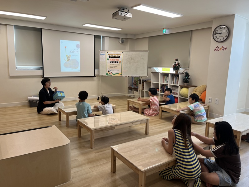 더 가까이 다가간 도서관, 더 높이 자라는 아이들