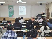 [2025년 9월 독서의 달] 체험(캘리그라피를 활용한 나만의 책우산 만들기)